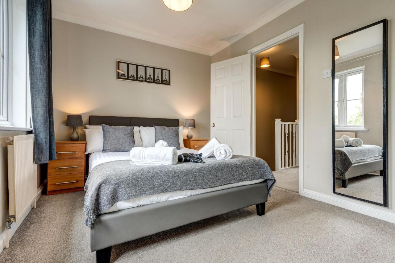 Вилла The Didcot White House Экстерьер фото